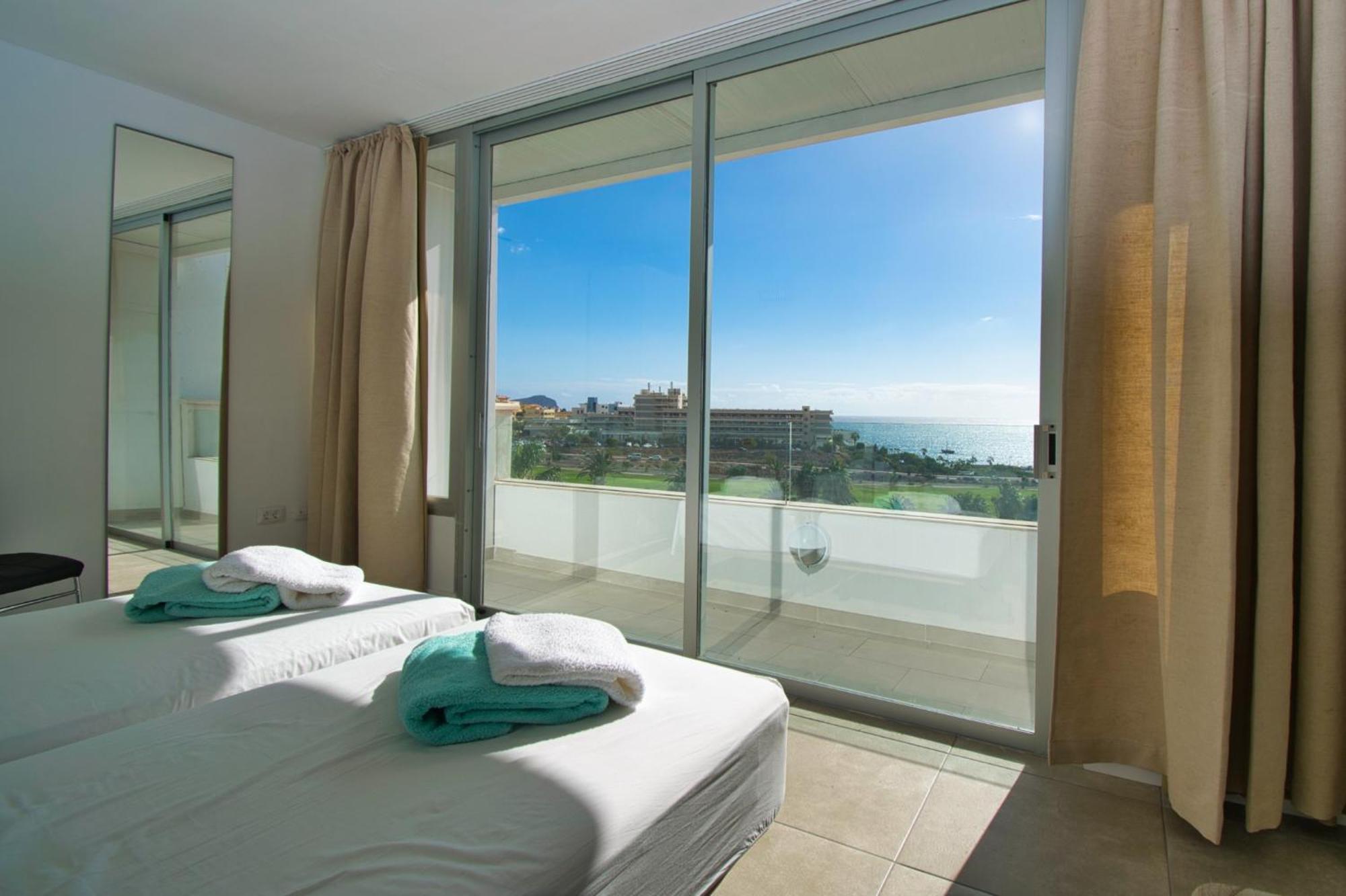 Amarilla Golf Villas-Lovely Complex-Amazing View Сан Мигел де Абона Екстериор снимка